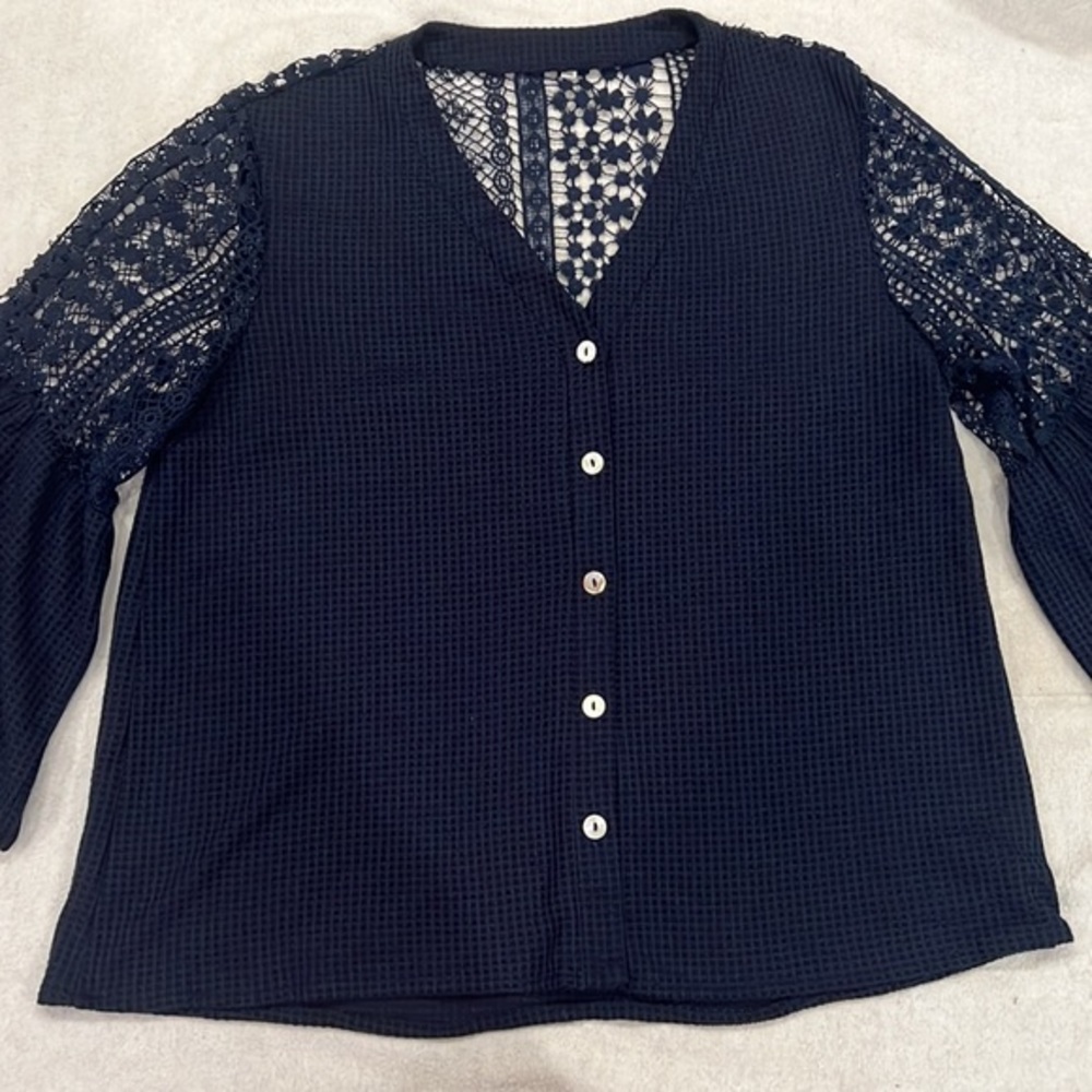 Blue batwing blouse with partial see through back and arms. 2XL